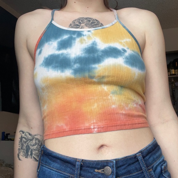 Crop top - Picture 3 of 3